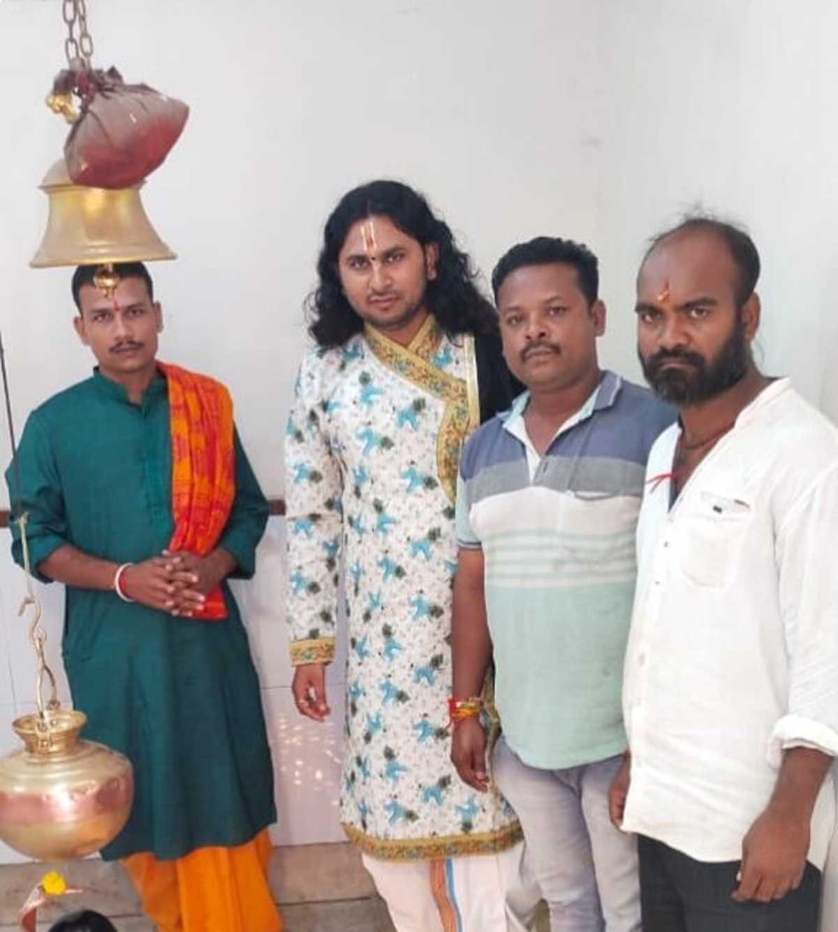 भनपुरी के भाजपा कार्यकर्ताओं ने अजय जामवाल के जन्मदिन पर दुर्गा मंदिर में प्रार्थना की